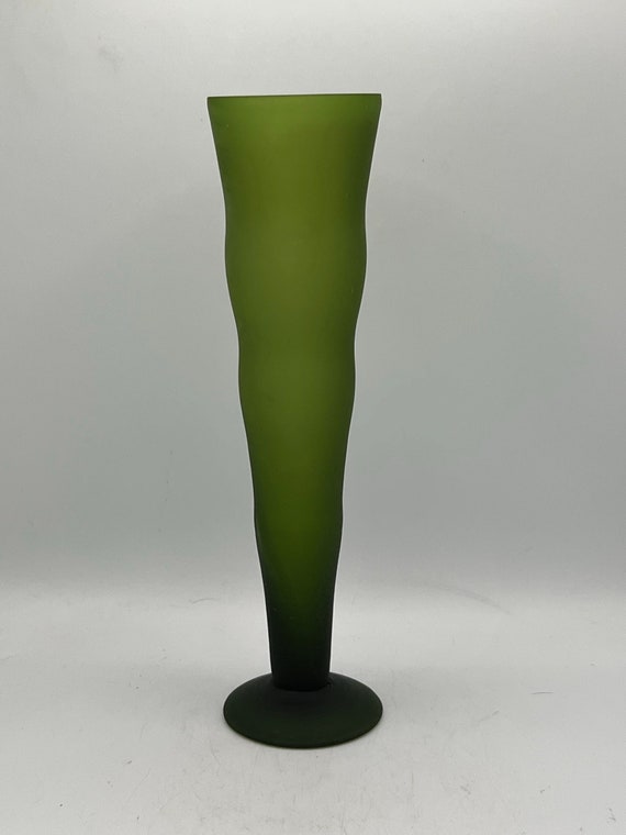 Vintage Green Bud Vase Curvy and Moody Love Her Great Etsy