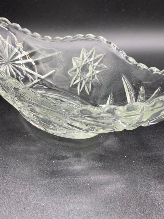 Vintage Anchor Hocking Star of David Relish Dish: Clear Prescut