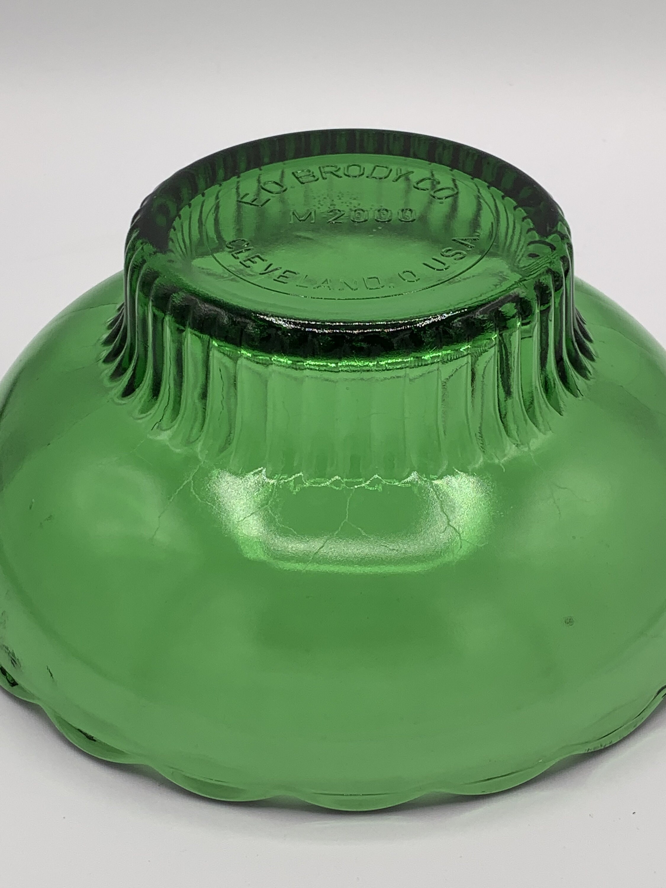 E O Brody CO Green Glass M2000 Scalloped Pedestal Bowl, Candy Dish
