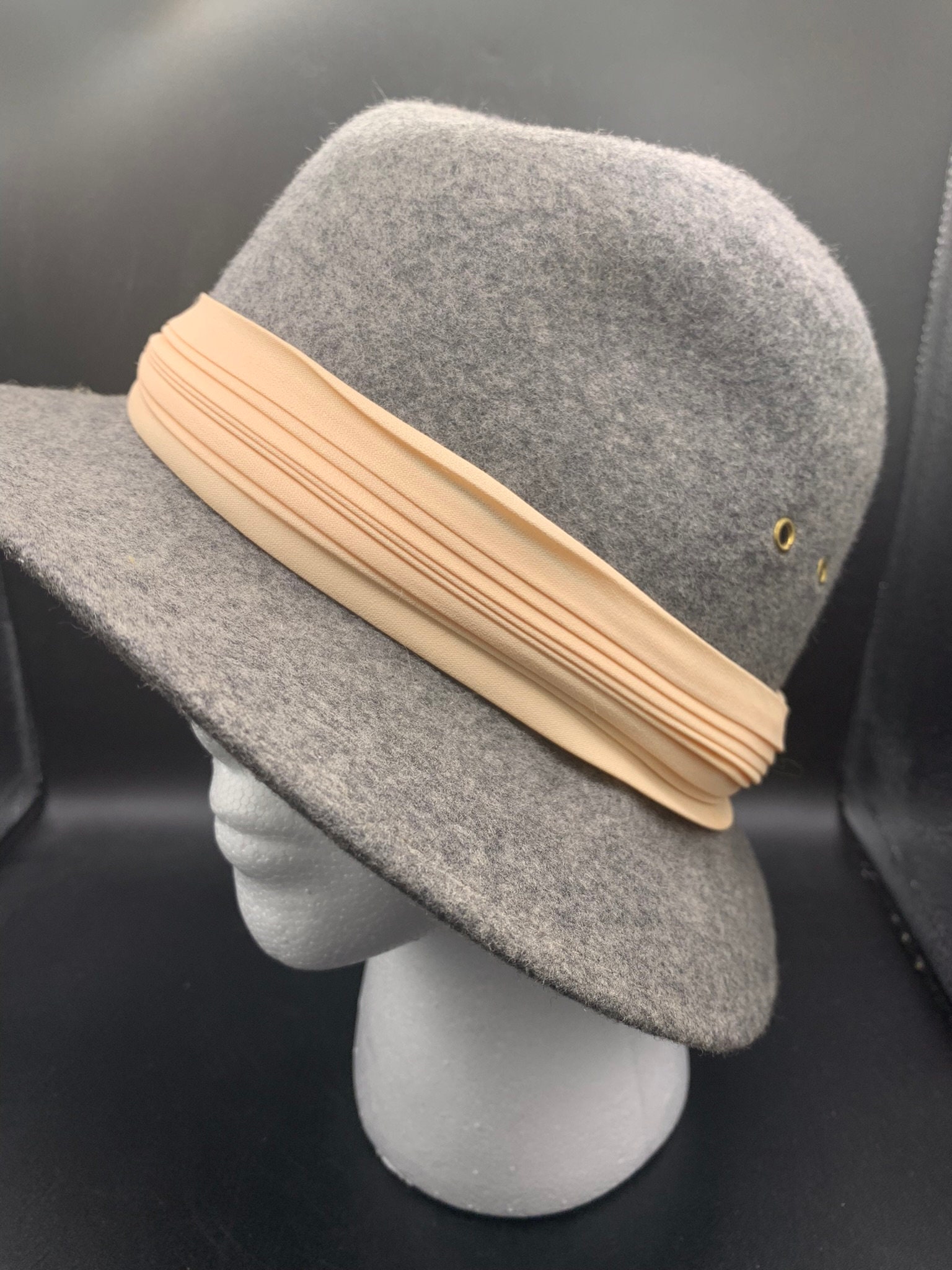 Vintage Wide Brimmed Gray Wool Hat - Fabini NY - Etsy