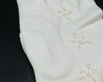 Vintage White Cotton Gloves: 1960s Beaded Flower Applique