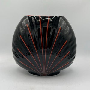 Seizan Japan Vintage Art Deco Revival Vase - Black with Red Trim - Fan Design - So Fantastic!!