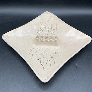 Vintage Mid Century Drip Glaze Ashtray: Cream & Gold USA Pottery