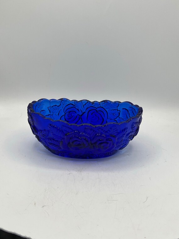 Vintage Blue Glass Bowl Scalloped Edge Rose Details - Etsy