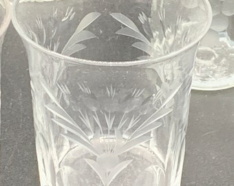 Vintage Juice Glasses - Etched Glass - Art Deco Grape Design - Authentic!!  So Fantastic - 2 Short / 3 Tall - Set of 5.