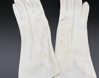 Vintage 60s White Knit Gloves: Hand-Stitched Button Closure