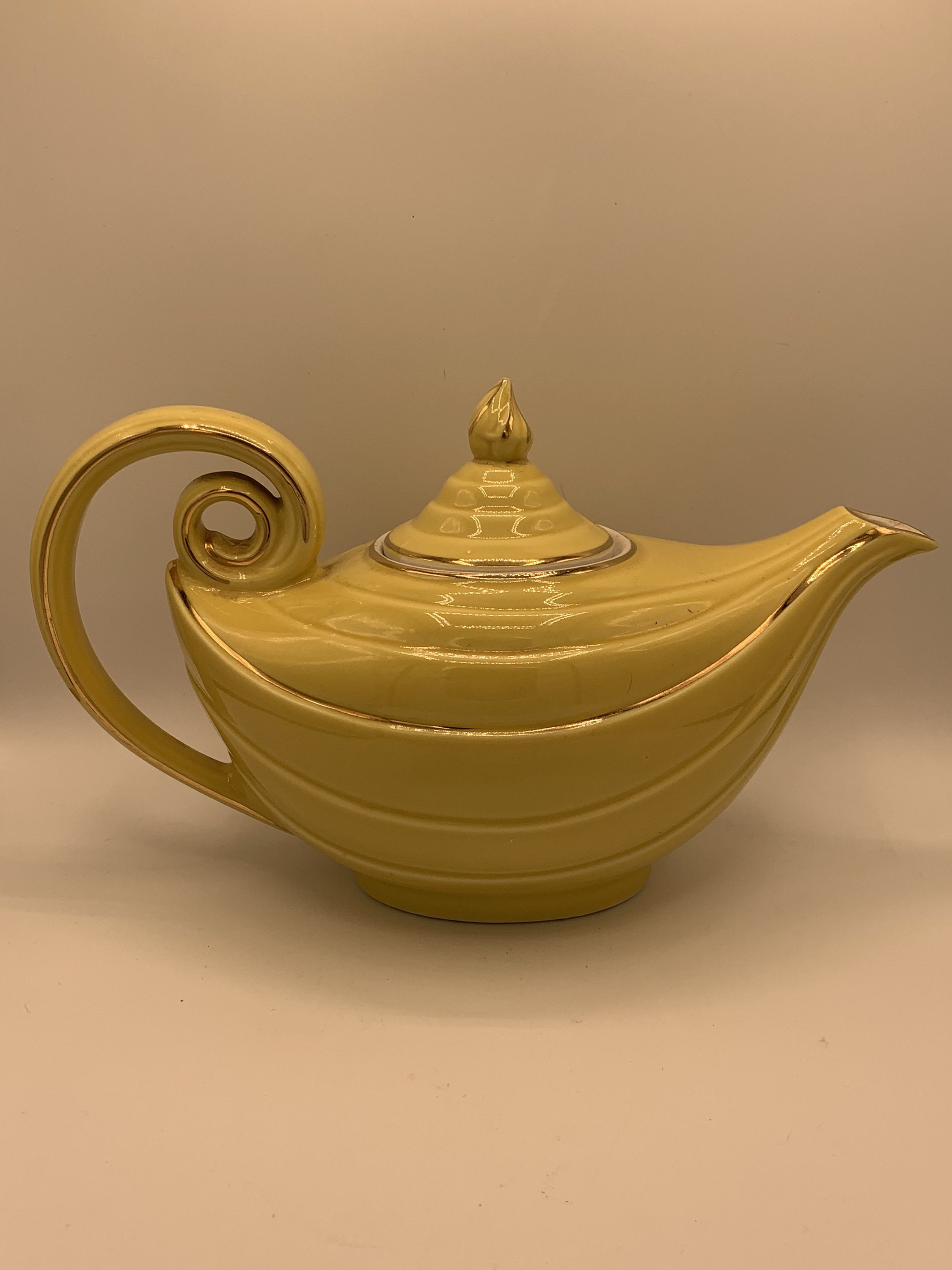 Hall Aladdin Genie Lamp Style Teapot Yellow Gold Trim 6 Cup Etsy