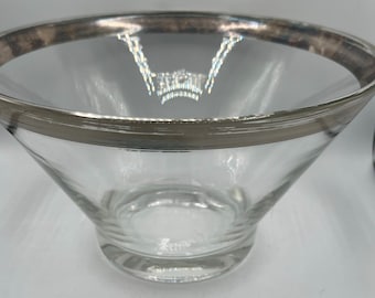 Vintage 60s DOROTHY THORPE MCM Large Serving Bowl Silver Rimmed Thick Glass