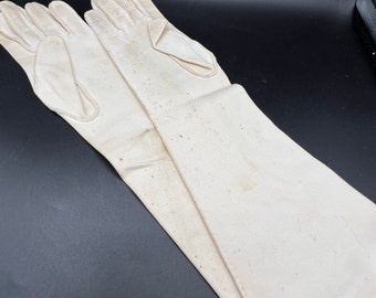 Vintage 60s Long White Cotton Gloves - Hand Stitched Small