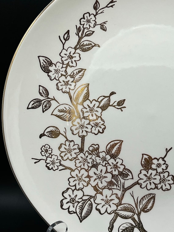 Vintage Knowles Apple Blossom Dinner Plate: 22K Gold Accent, Freda