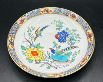 Paragon Fine China Saucer: Queen Mary, K'ang Hsi Signed