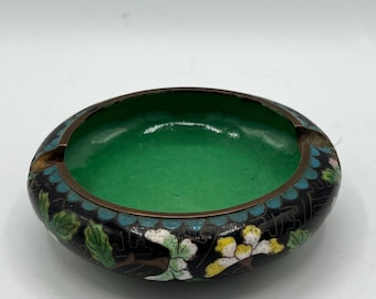 Antyczna popielniczka Cloisonné Look - czarno-zielona - malowana w Chinach! Ładny egzemplarz