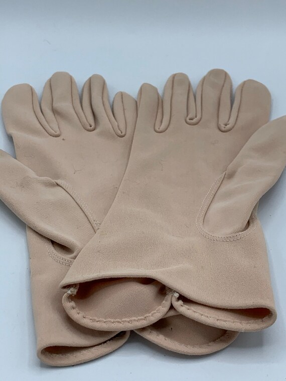 Nylasuede by Hansen Ladies Gloves - Vintage 60's … - image 3