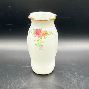 Vintage Royal Albert Old Country Roses Vase, 4.5&quot; 1962