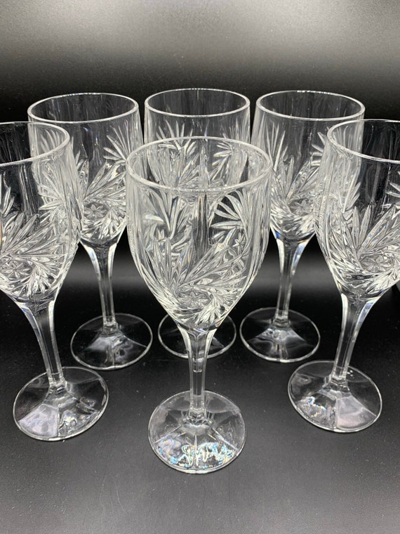 Wine Glasses Set of 2, Large Wine Glasses, Crystal Clear Glass