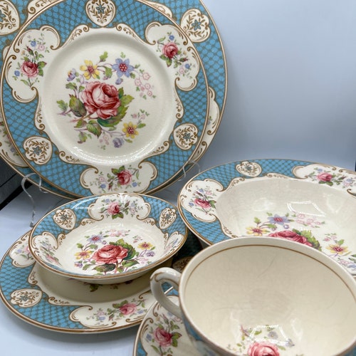 Staffordshire チャイニーズローズプレート 25cm2枚セット Myott Staffordshire Rose Blue China: Antique Floral Dinnerware - Etsy