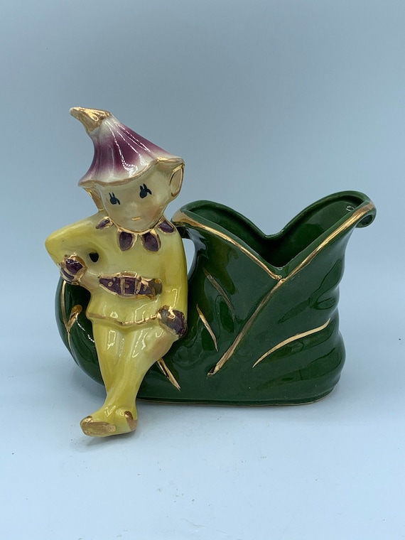 Vintage Shawnee USA Pixie Elf Boot Planter #765 - Gold Trim - Etsy