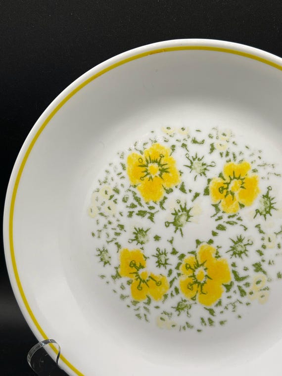 Vintage Corelle Salad Plate: April Yellow Flower Pattern - Etsy