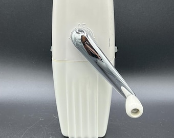 Vintage Rival Ice-O-Magic Hand Crank Ice Crusher