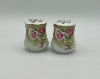 Vintage Japan Lusterware Hand Painted Salt And Pepper Shakers - 1930s - Great Condition!! Lefton - Pink Flowers