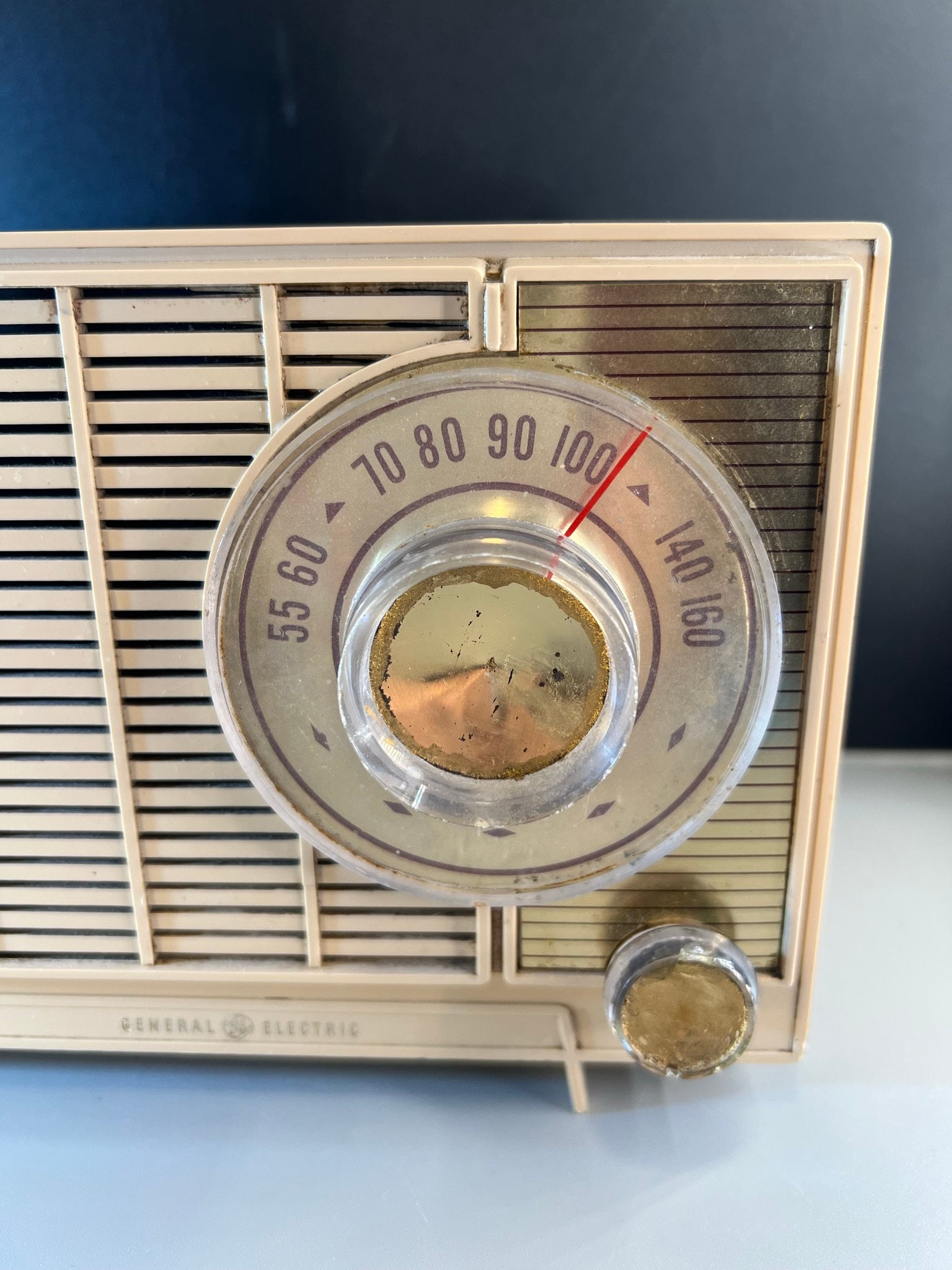 Vintage General Electric Dual Speaker Table Radio - Mid Century