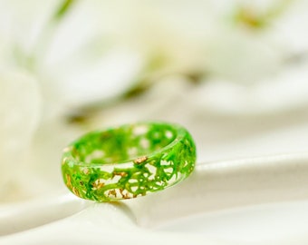 Forest Moss Ring, Green moss, Real Plant Jewelry, Real Moss Ring With Gold Flakes, Botanical Resin Jewelry, Terrarium Ring, Gift for her