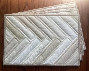 Sets de table matelassés en tresse française