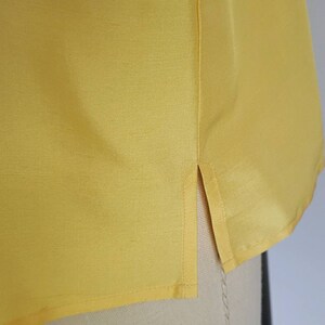Vintage 1990s Silk Robbie Bee Button Down Top Yellow Sleevless Top 100% Silk Blouse image 5