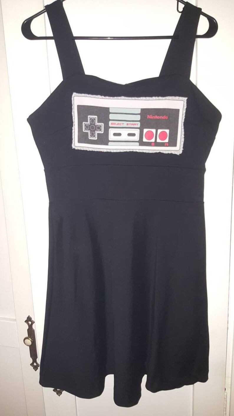 Controller dress