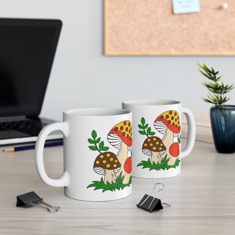 Tasse en céramique « Merry Mushroom » 11 oz image 5