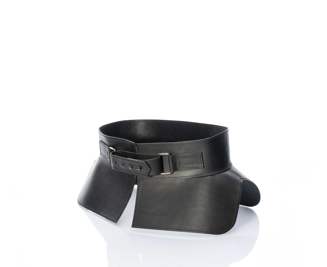 【ぷぴん】eaphi fake leather belt bustier 61qyGdYfN9L._SY350_QL65_.jpg