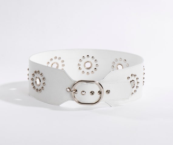 Wide White Leather Belt: Silver Studded Western Cowboy Style  display picture 1