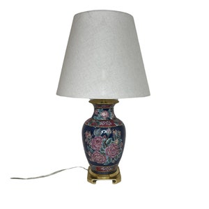 Chinoiserie Ceramic Ginger Table Lamp Floral Pattern Navy Blue and Burgundy With Solid Brass Top and Base (3282OB)