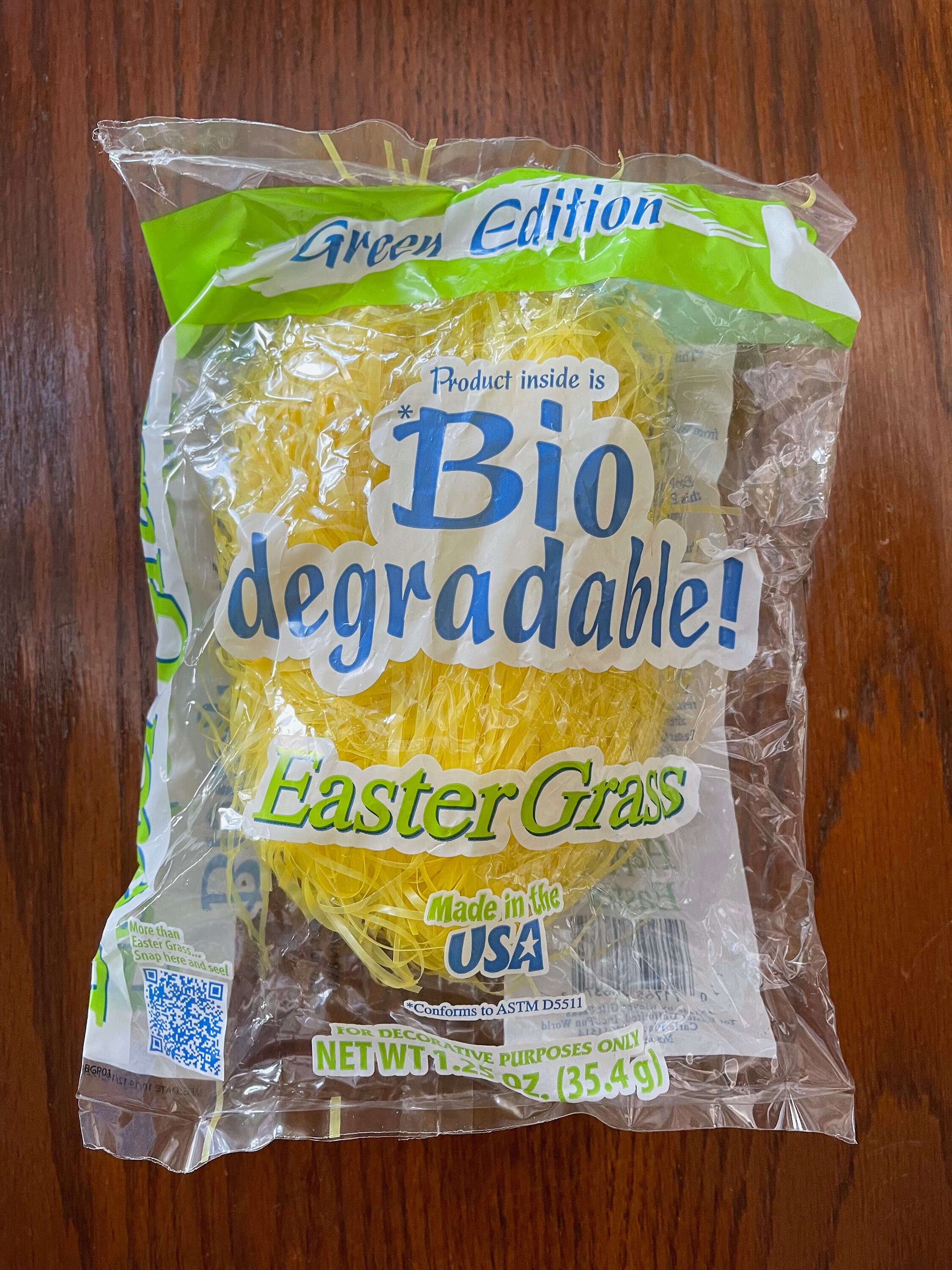 Brown Crinkle Paper Shred Gift Basket Bag Filler - Easter Grass - 1.25 oz -  New