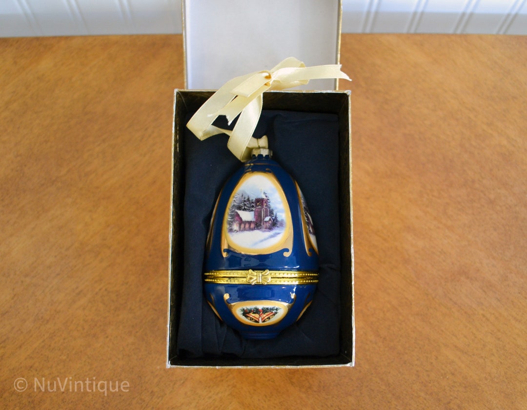 Porcelain Egg Shaped Music Box Christmas Ornament, Plays a Way in a