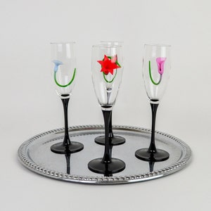 1990s Crystal Champagne Stemmed Flute Glasses by Luminarc Cristal D&#39;Arques France, Set of 4, Black Stem Clear Bowl, Sparkling Wine (3344A)