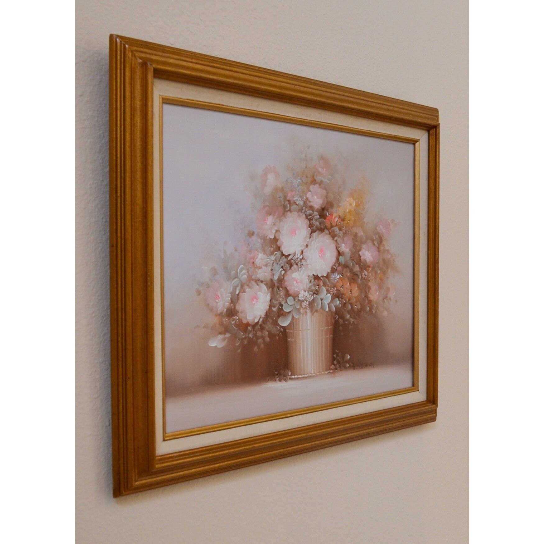 ヴィンテージサイン入り花の静物画、オリジナル油絵、額入り（25x21