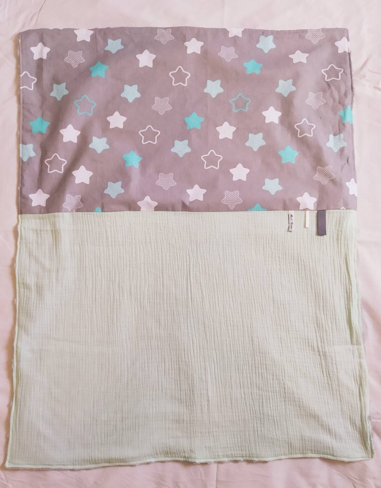 Couverture Bébé Motifs Étoiles
