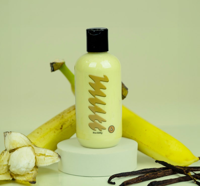 Fresh Banana Pet Shampoo Banana and Vanilla Super Moisturizing Dog and Cat Shampoo, Dog Grooming, Go Bananas Dog Shampoo image 1