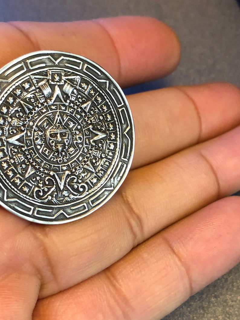 made in Mexico stamped Eagle 1 925, 8.74g 1.3 Dia str 1H Aztec Calendar Pendant Pin Vintage Sterling Silver