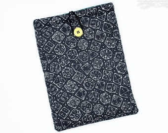 BOOKSLEEVE Maat L aanpasbaar - Gewatteerde boekomslag of Kindle/ereader tas - Dobbelstenen, rollenspel, RPG-accessoires