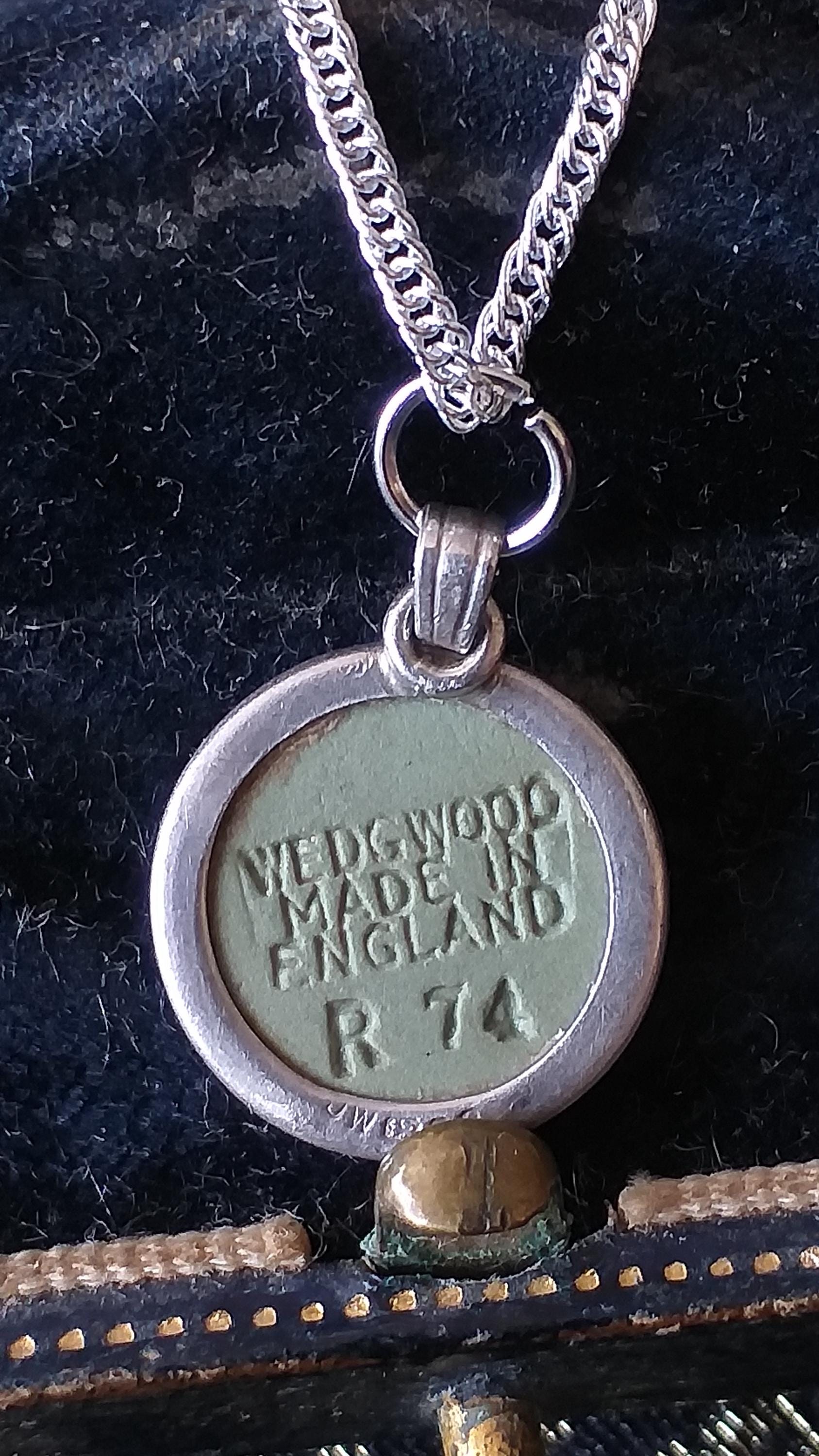 Pendentif Vintage Wedgwood 1974 - Argent 925 Médaillon Vert Sur Chaîne 20 Pouces - Poinçons Complets