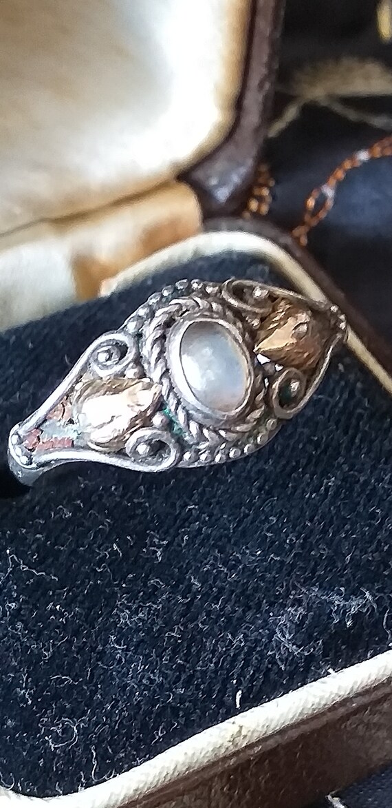 Antique Vintage 1930-s Moonstone Silver and 9 Gol… - image 4