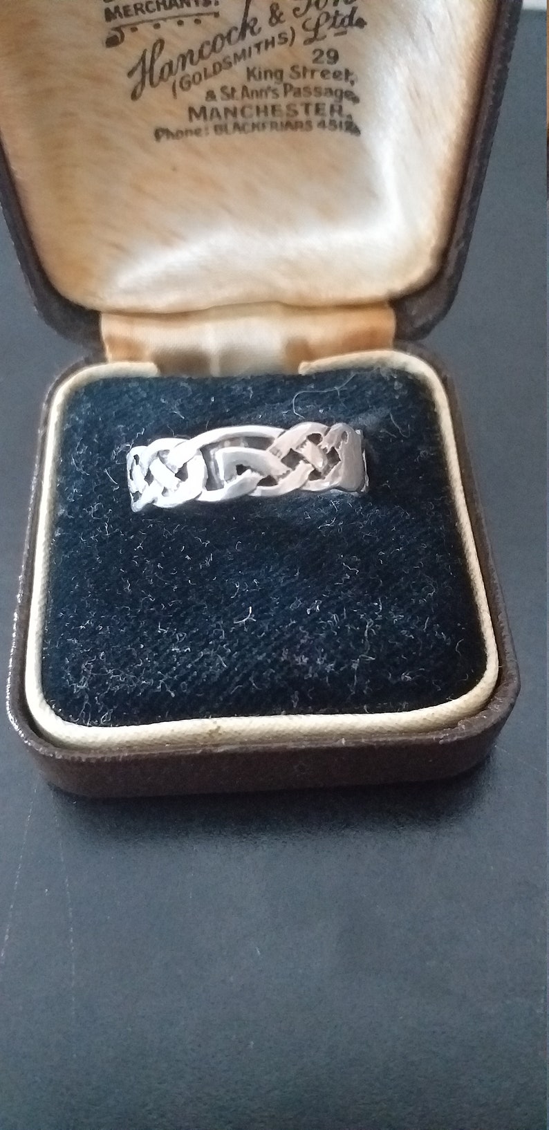 Antique Vintage 1940-s Solid 925 Silver Celtic Knot Band Ring Size UK O US shops 7.5