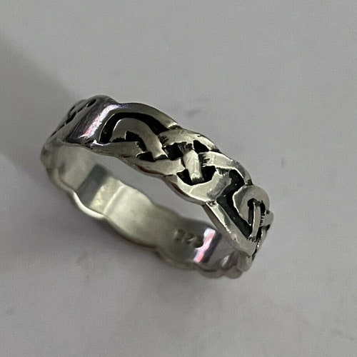 Antique Vintage 1940-s Solid 925 Silver Celtic Knot Band Ring Size UK O US shops 7.5