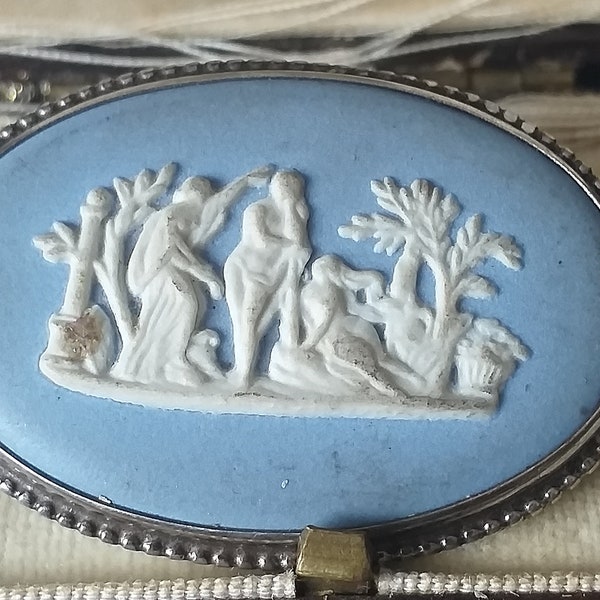 Antique Vintage 1940-s Wedgwood Blue Silver Brooch Hallmarked