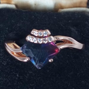 Vintage 1990-talsring med 14 karat valsad guldrubin, storlek UK Q 1/2 US 8 1/4 - stämplad 585