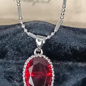 Vintage 1990-s 925 Sterling Silver Large Ruby Pendant on 18 inch Chain.