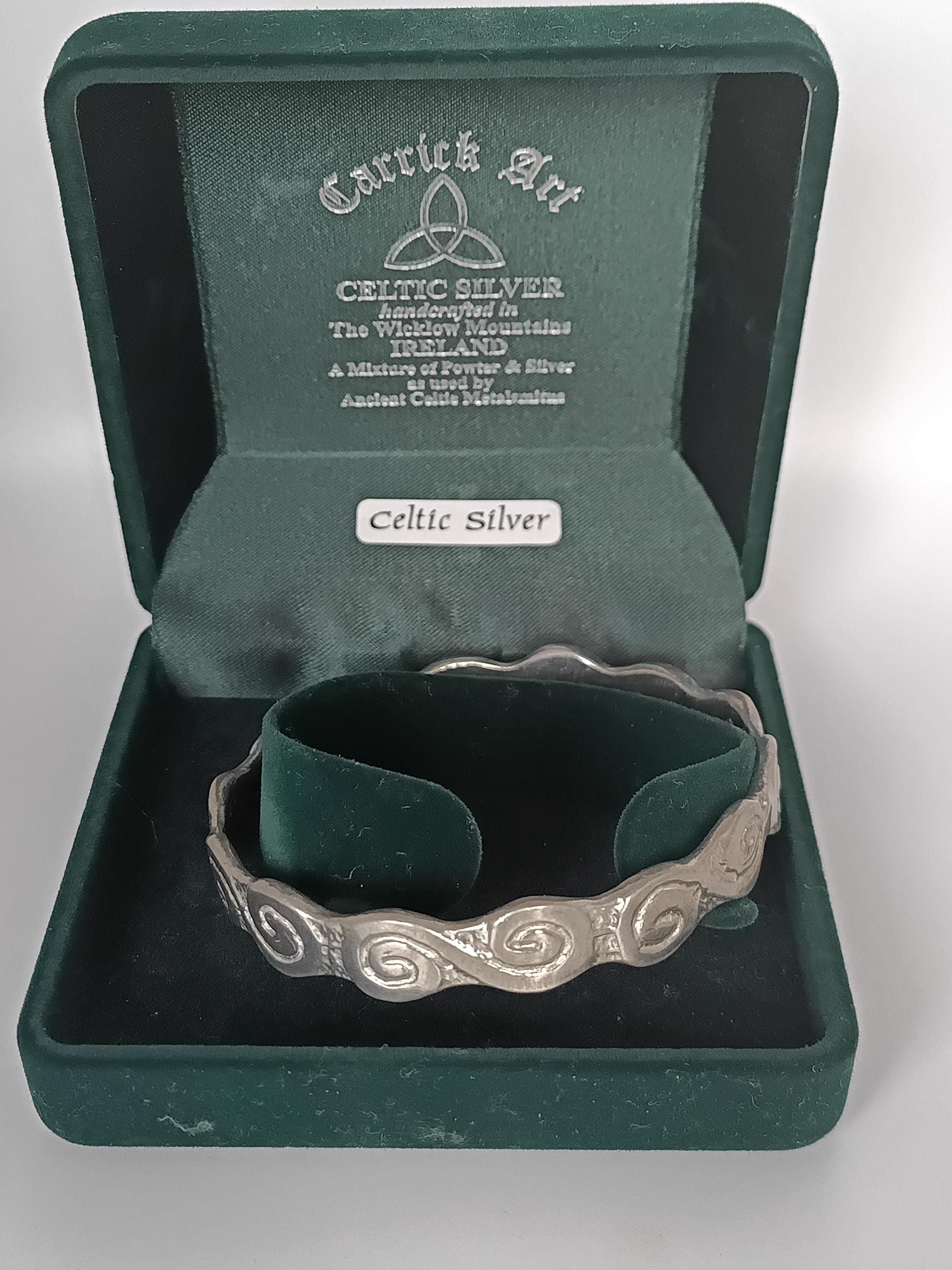 90s ヴィンテージ ハンドメイド シルバー925 ケルトノット バングル 1990年代ヴィンテージ シルバー ケルト アイリッシュ バングル