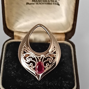 Vintage 14 Ct Rolled Gold Ruby Ring Dubai Collection  - UK Size N / US 6 3/4 - Hallmarked 585 RG